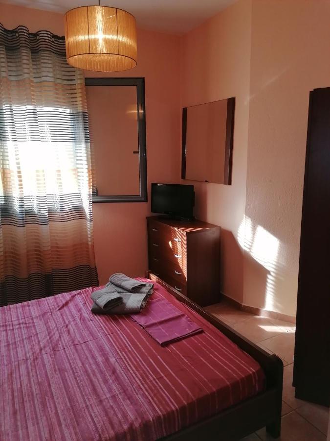 Enoikiazomena Diamerismata Mezonetes Giannakoudis Νο5 Nikiti  Buitenkant foto